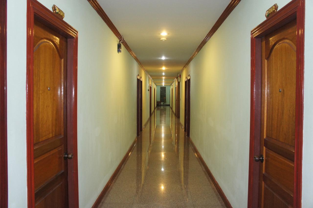 Sp Residence Nakhon Phanom Eksteriør bilde