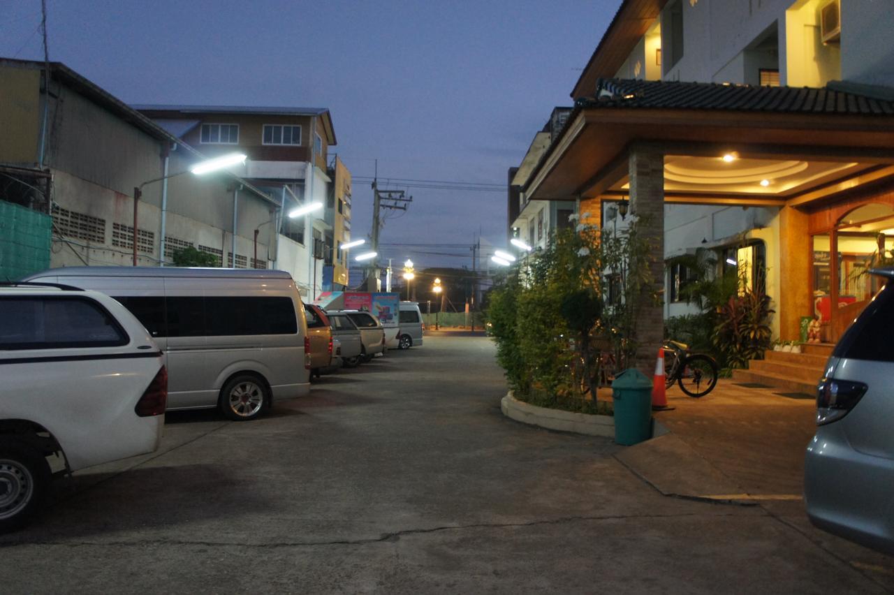 Sp Residence Nakhon Phanom Eksteriør bilde